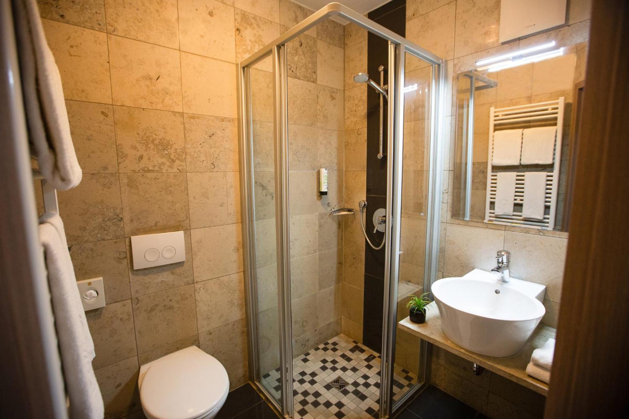 Auwald Hotel Інґольштадт Екстер'єр фото